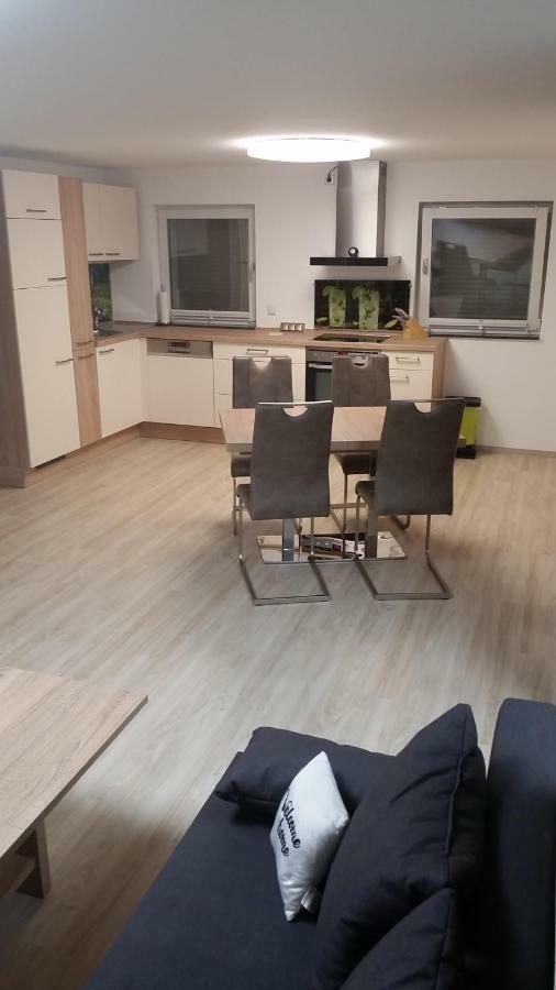 Ferienwohnung Sandra Hockenheim Bagian luar foto
