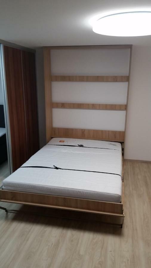 Ferienwohnung Sandra Hockenheim Bagian luar foto